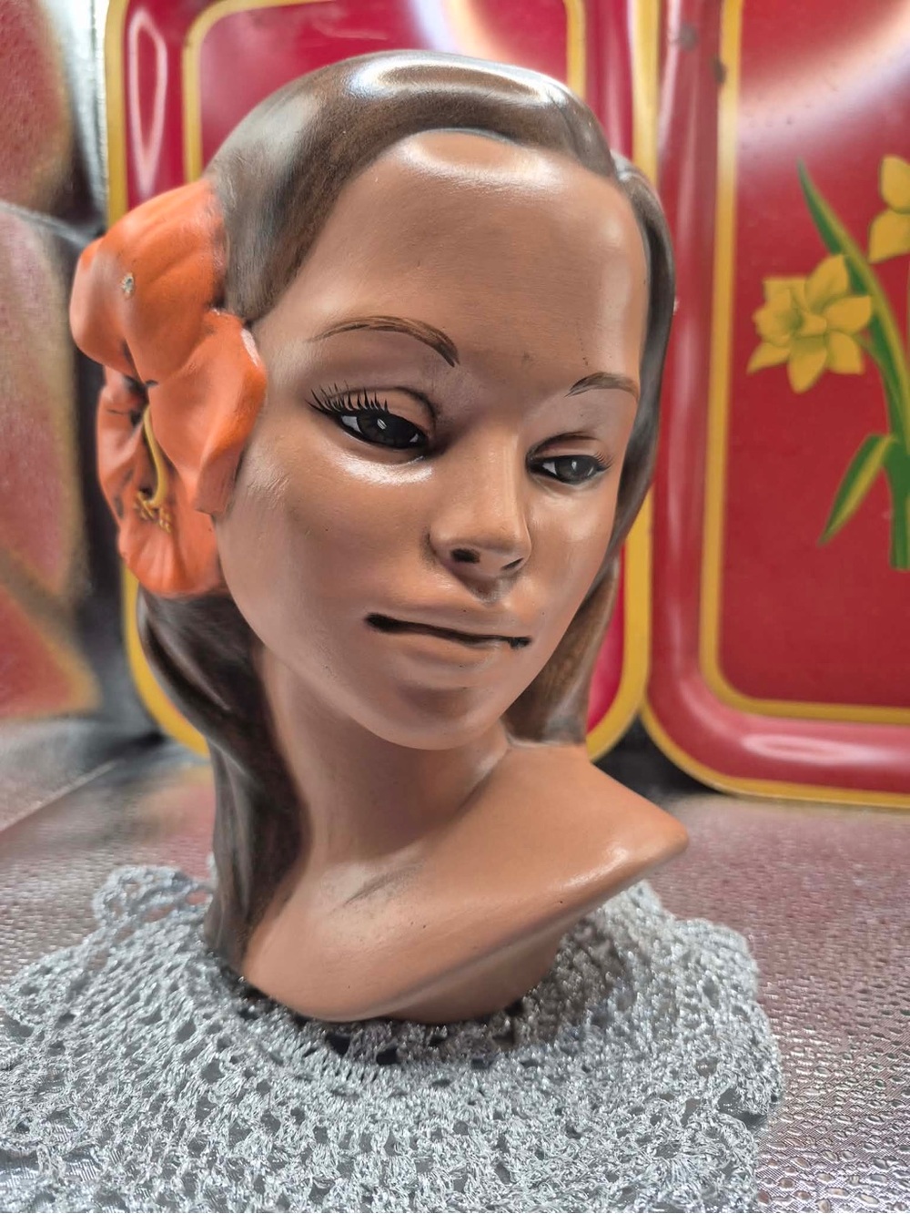 Beautiful Hawaiian Polynesian Hula Woman Statue - Vintage Chalkware Bust MARWAL - Picture 9 of 11